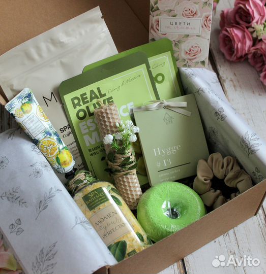 Подарочные боксы для девушек