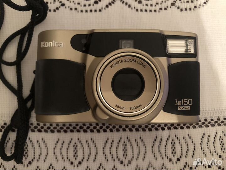 Плёночный фотоаппарат Konica Z-up 150 VP