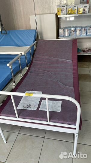 Медицинская кровать