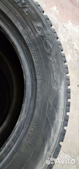 Toyo Observe GSi-5 235/65 R17