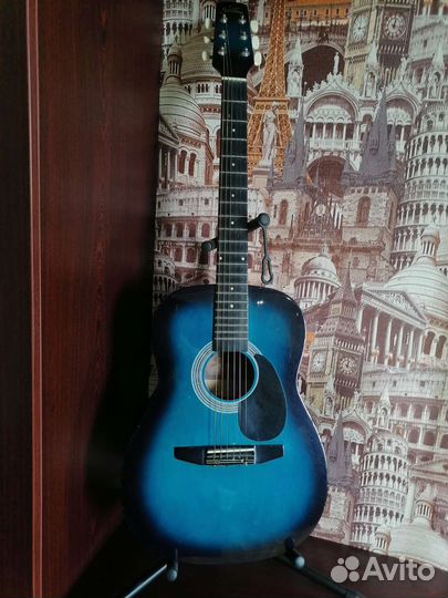 Акустическая гитара