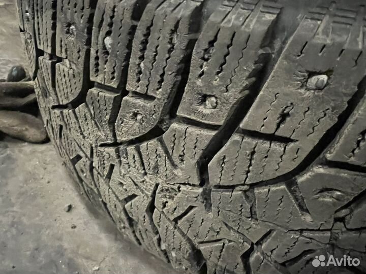 Bridgestone Blizzak Spike-02 205/65 R15