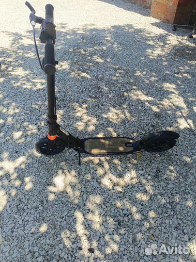 Самокат двухколесный