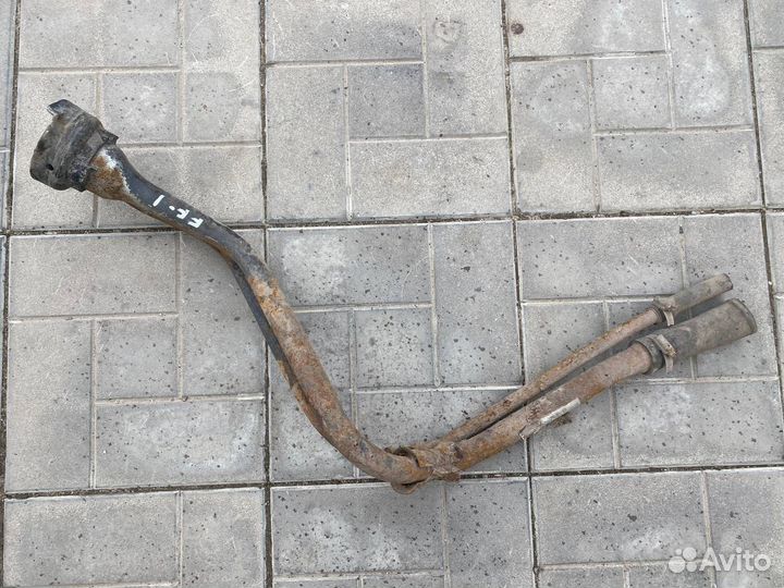 Горловина топливного бака Ford Focus 1 хетчбек