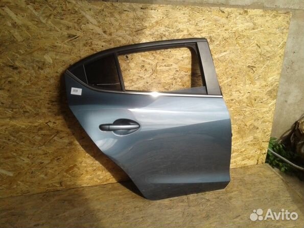 Mazda 3 BM дверь задняя правая