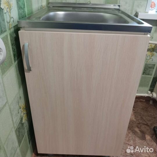 Новая кухонная тумба с мойкой