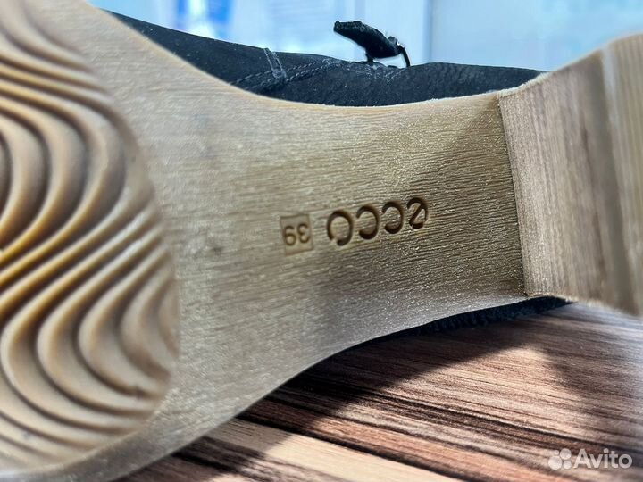 Сапоги женские 39 ecco