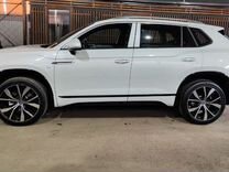 Volkswagen Tayron 2.0 AMT, 2023, 50 км, с пробегом, цена 5 050 000 руб.