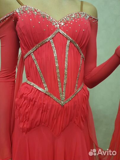 Платье на стандарт ю2