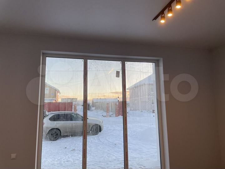 Коттедж 180 м² на участке 8 сот.