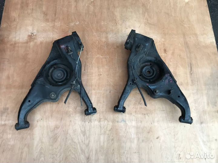 Рычаг задний Mitsubishi Grandis передний привод