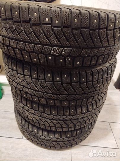 Viatti Brina Nordico V-522 185/65 R15 88T