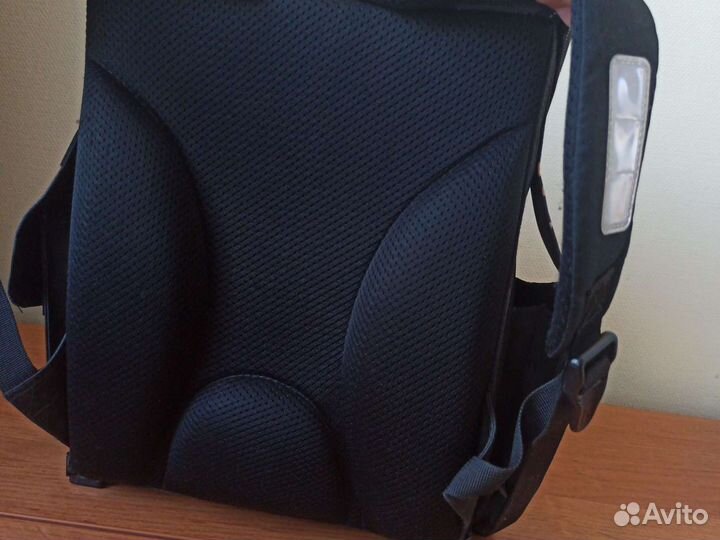 Школьный рюкзак, бонус- папка с ручками