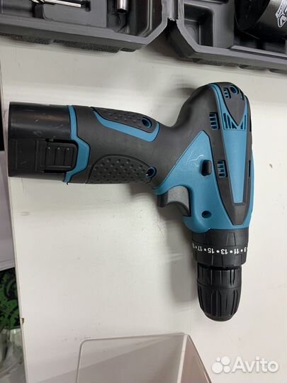 Шуруповерт makita 12v