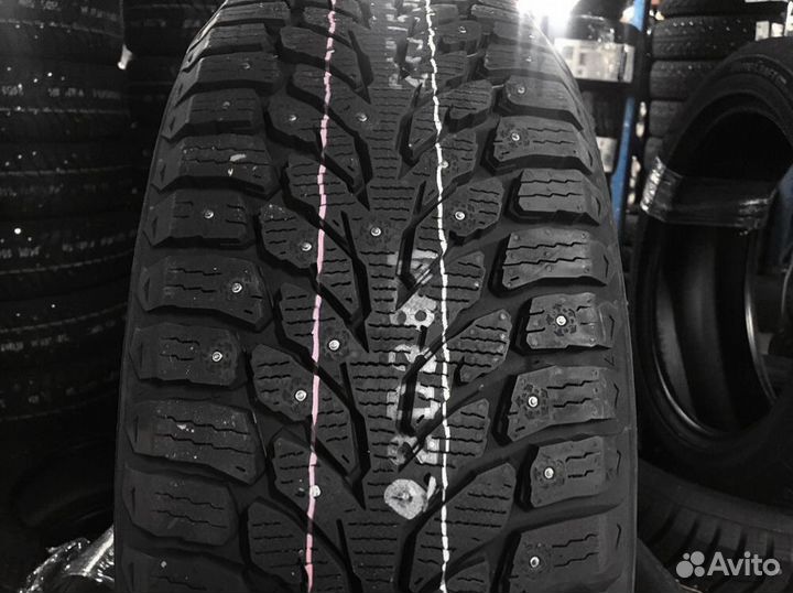 Kumho WinterCraft Ice Wi32 255/50 R20 109