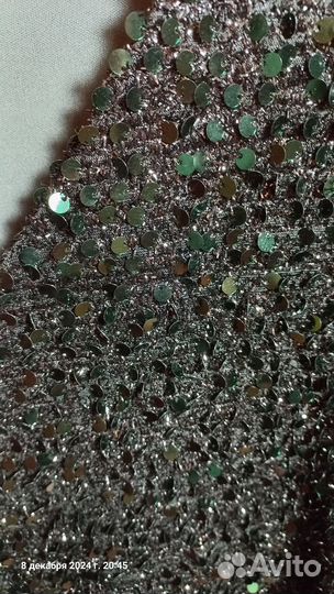 Нарядное платье