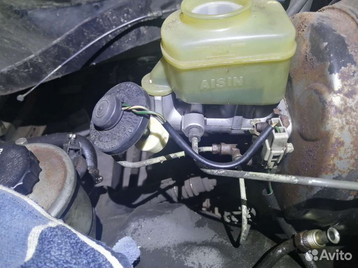 Крышка бачка тормозной жидкости