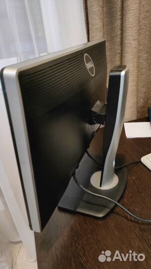Монитор Dell 23 дюйма