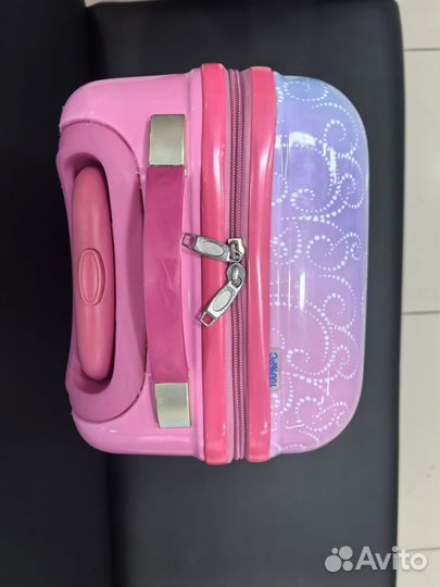 Детский чемодан на колесиках для девочки