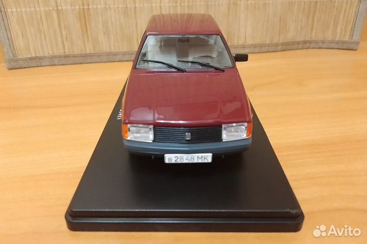 Москвич-2141. Модель 1:24. Ашет (Hachette)