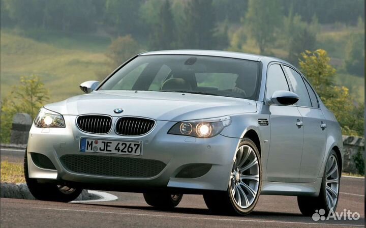 Правое стекло для фары BMW 5 E60 E61 / Бмв Е60