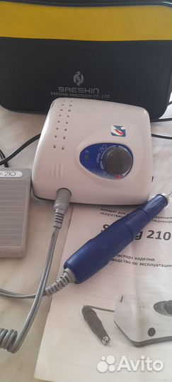 Аппарат для маникюра и педикюра