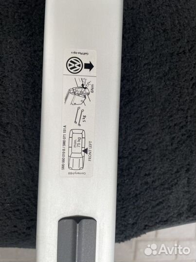 Поперечные рейлинги на крышу Фольксваген гольф плю