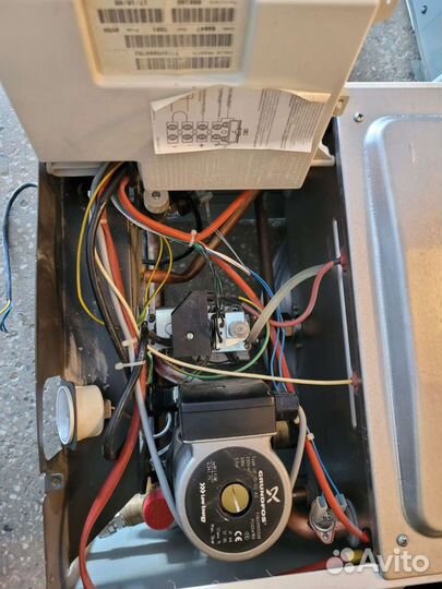 Газовый котел Baxi Main 24Fi