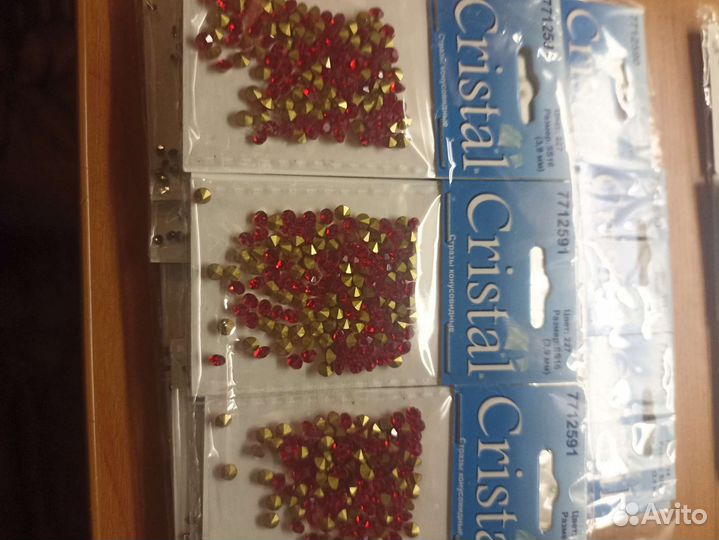 Стразы конусновидные