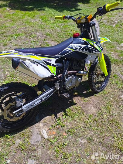 Продам мотоцикл JMC 250