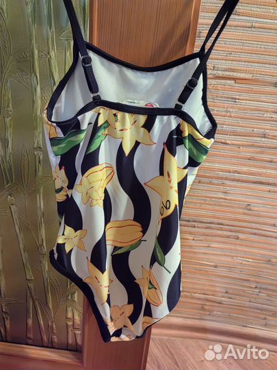 Купальник закрытый на девочку Баттон Блю. 110-116