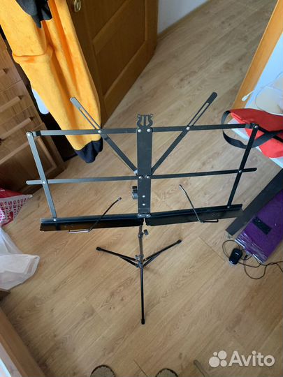 Пюпитр для нот