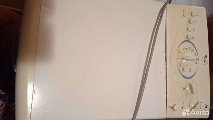 Стиральная машина с вертикальной загрузкой