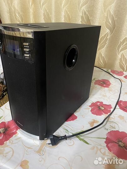 Сабвуфер defender