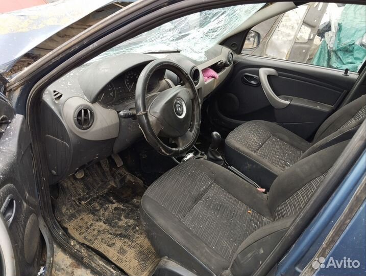 Запчасти Рено Логан