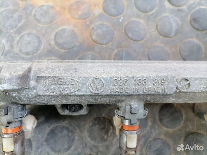 Рампа топливная с форсунками skoda octavia a4 tour