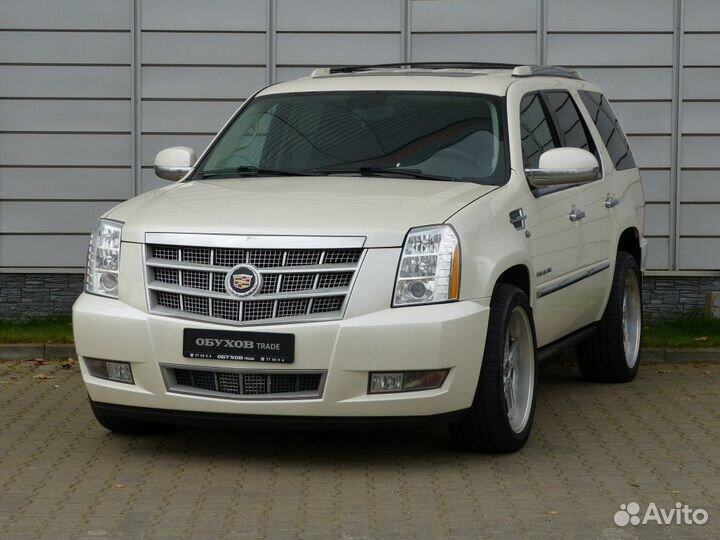 Cadillac Escalade 6.2 AT, 2013, 140 686 км