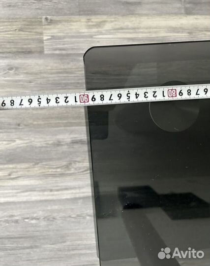 Стеклянная тумба столик