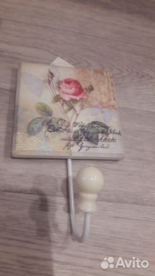 Крючки настенные