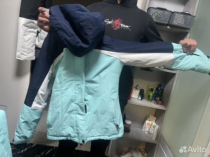 Костюм горнолыжный