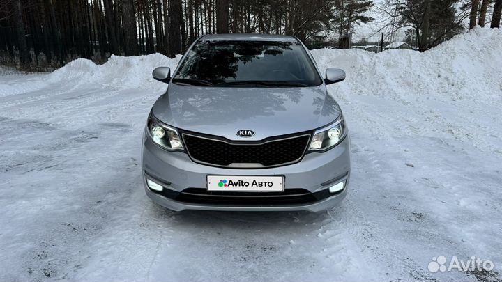 Kia Rio 1.6 AT, 2015, 130 000 км