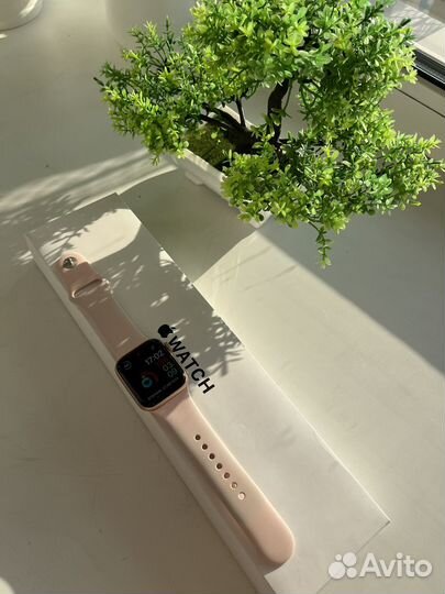 Apple Watch SE 40mm Pink