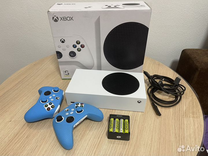 Игровая приставка Xbox series S 512gb