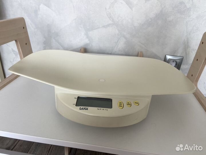 Детские электронные часы Laica (до 20 кг)