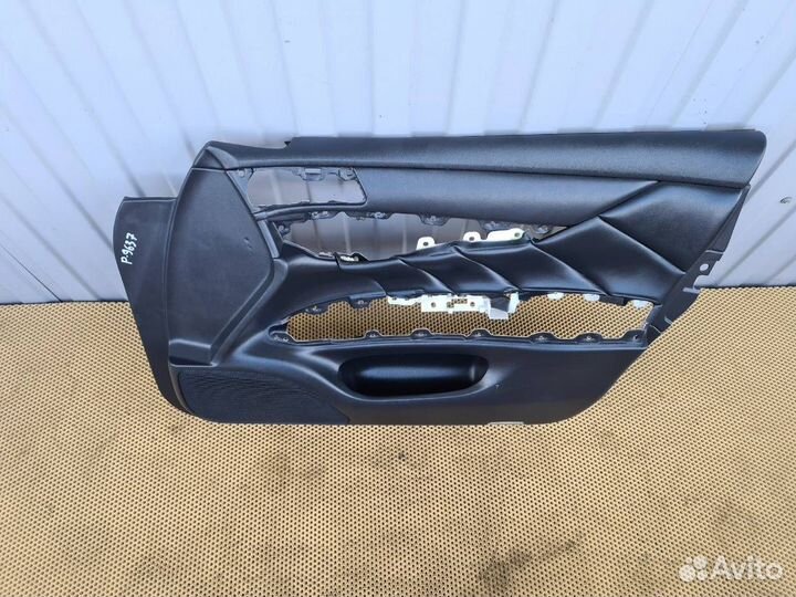 Обшивка двери передняя правая Infiniti M25 M37 Q70