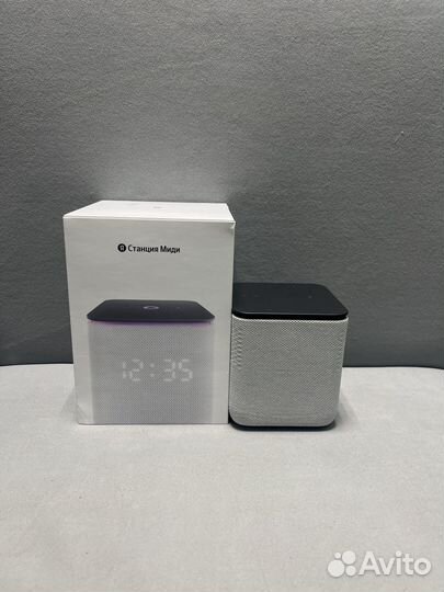 Яндекс станция Миди