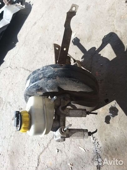 Главный тормозной цилиндр в сборе с вакуумом ланос