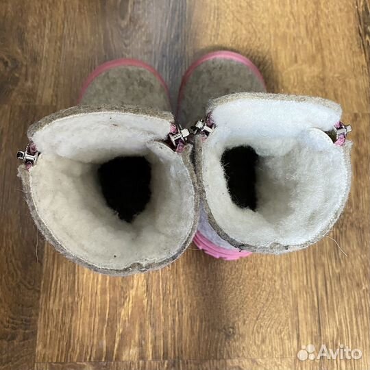 Сапожки для девочки