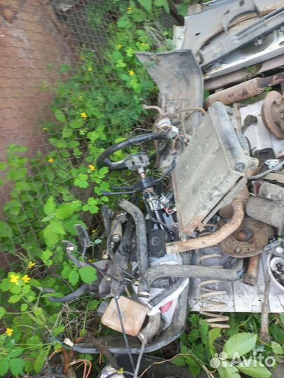 Запчасти бу на ваз 1111 Ока