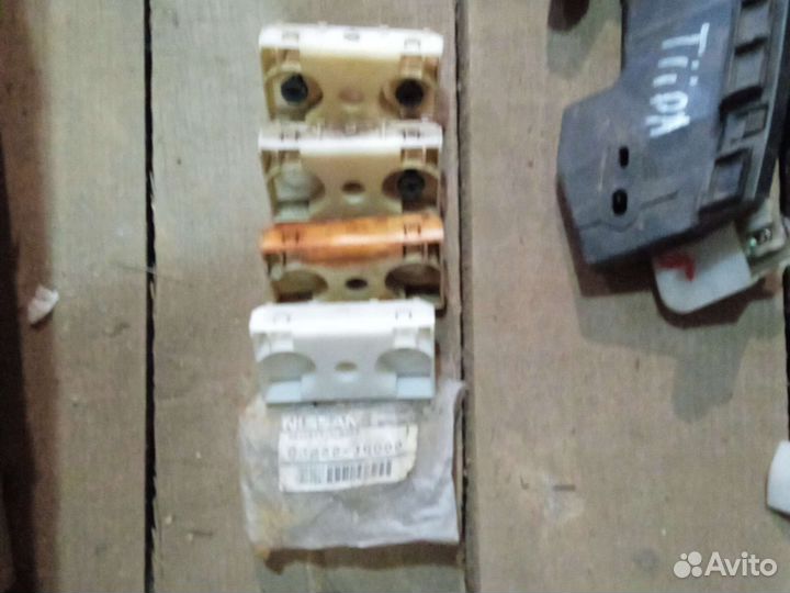 Nissan X-Trail (T31) 2007 Кронштейн на бампер